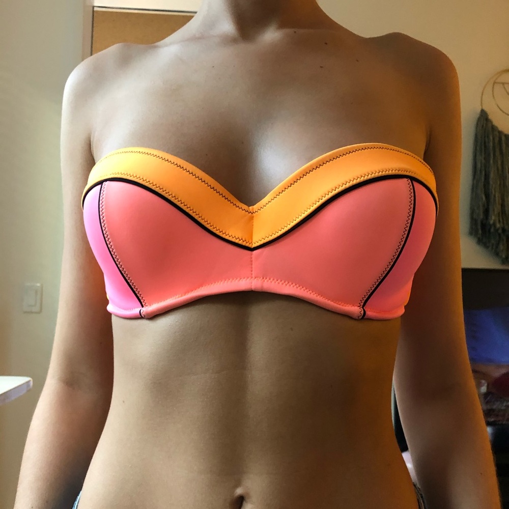 Victoria’s Secret Multicolor Bikini Top